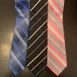 3️⃣Assorted Men’s ties. Worn once for weddings!